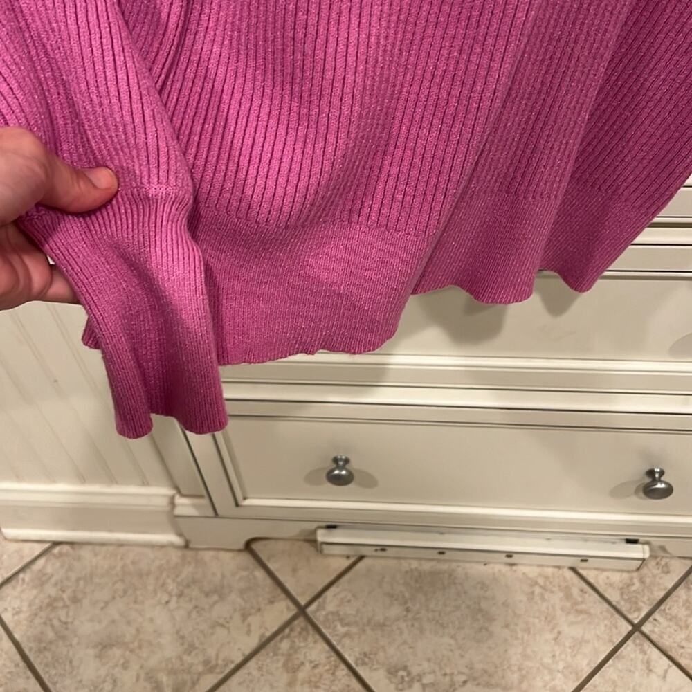 🔥🔥FIRE SALE🔥🔥 &MERCI pretty pink sweater - Picture 5 of 9